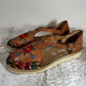 Huaraches Trova Handmade Mexican Embroidered Leather Sandals Women’s 9-9.5